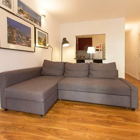 Typical Tailor Made Flat In Graça * Lisboa