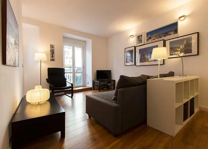 Apartament Typical Tailor Made Flat In Graca Lizbona